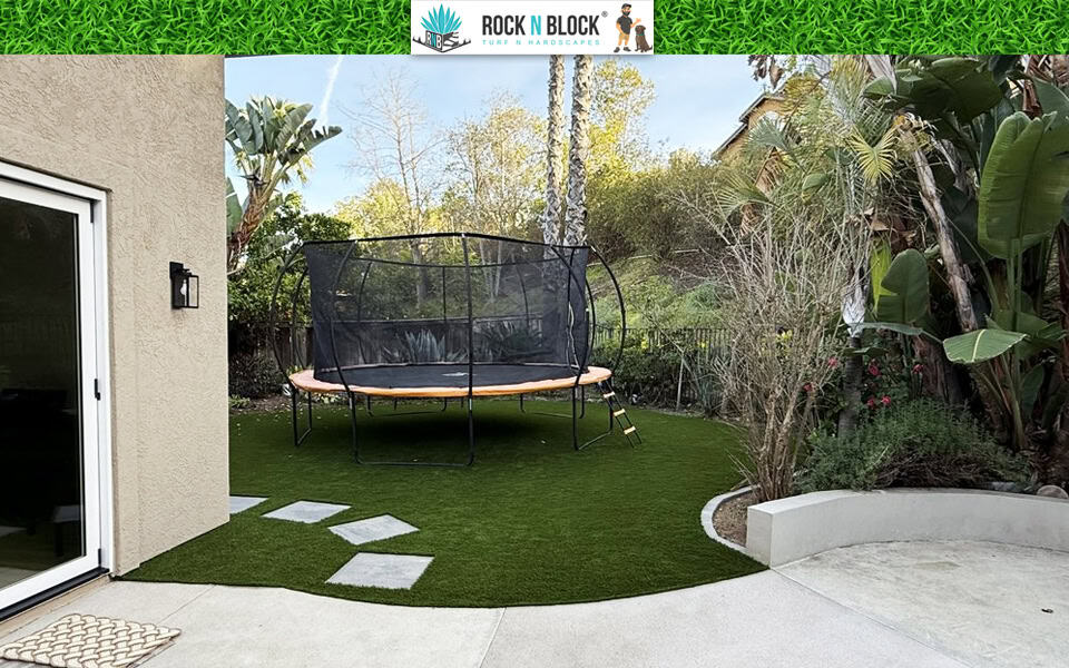 What a Truly Great Outdoor Living Space Includes